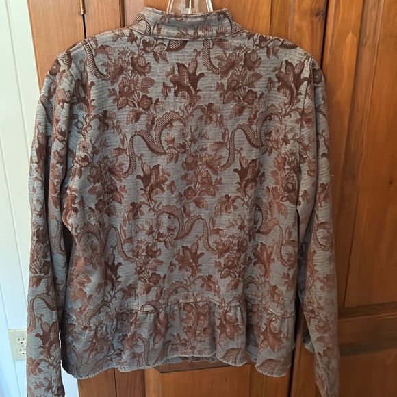 Shabby Chic Jacket Made in USA - Picture 5 of 6